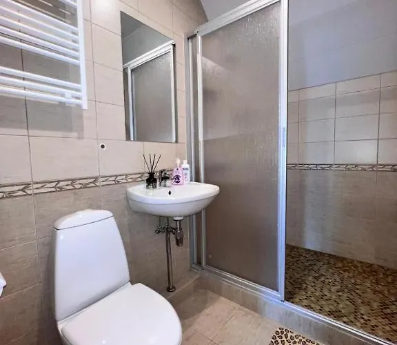 Ramybes Oaze בית הארחה